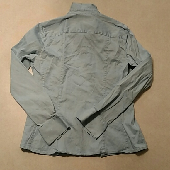 Button up - Picture 2 of 2